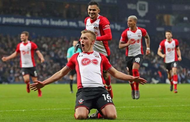 阿根廷队2026年世界杯球衣：经典蓝白条纹+黑色三道杠配饰（2026世界杯阿根廷球衣曝光：经典蓝白条纹配黑色三道杠点缀）