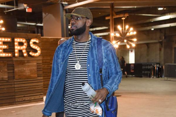 沪媒：波耶特从全北辞职后或重返中国，对执教中超持开放态度（沪媒：波耶特离任全北后或再度来华，愿意执教中超）