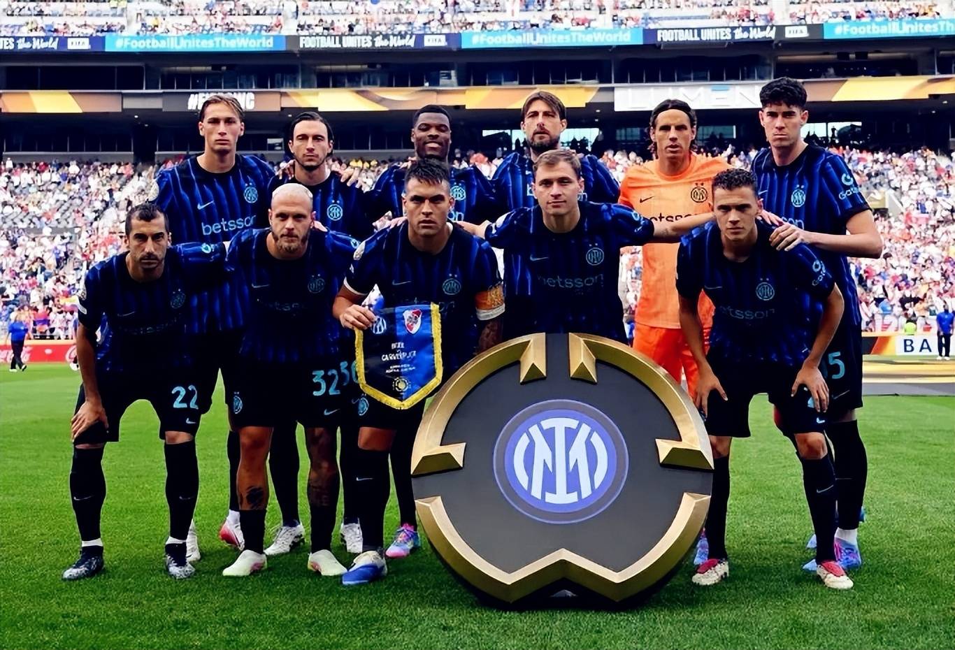 德拉富恩特：我看了前几天的比赛，亚马尔状态很好（德拉富恩特：看过近几场比赛，亚马尔状态出色）