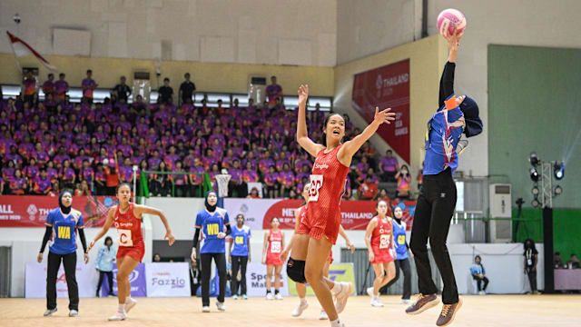 博主：巴乙后腰卡约正式签约西南地区的某地级市中超俱乐部（据博主透露，巴乙后腰卡约已正式加盟西南某地级市中超球队）