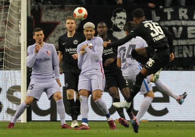 火箭全场狂抢62个篮板，比国王足足多了30个（火箭篮板碾压，全场62个，较国王多出30个）